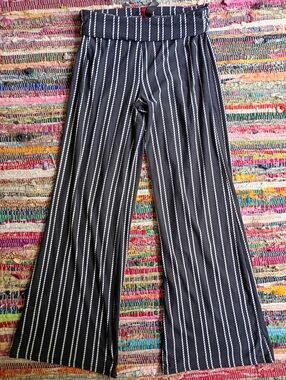 Hot Kiss Fold Over Pants